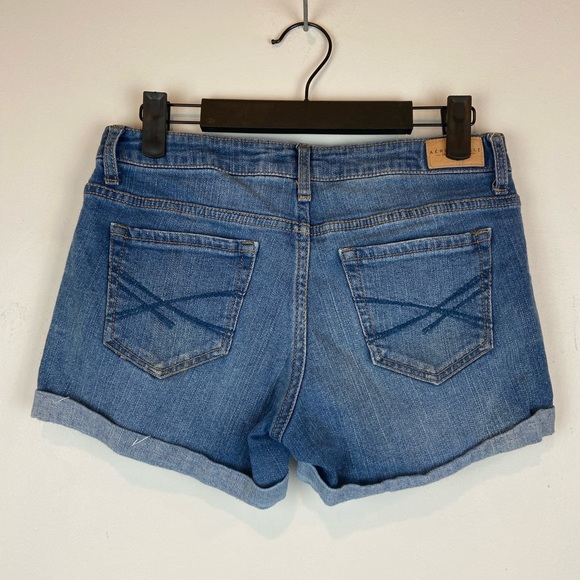 Aeropostale MIDI Jean Shorts women’s size 2 Distressed - Picture 4 of 8